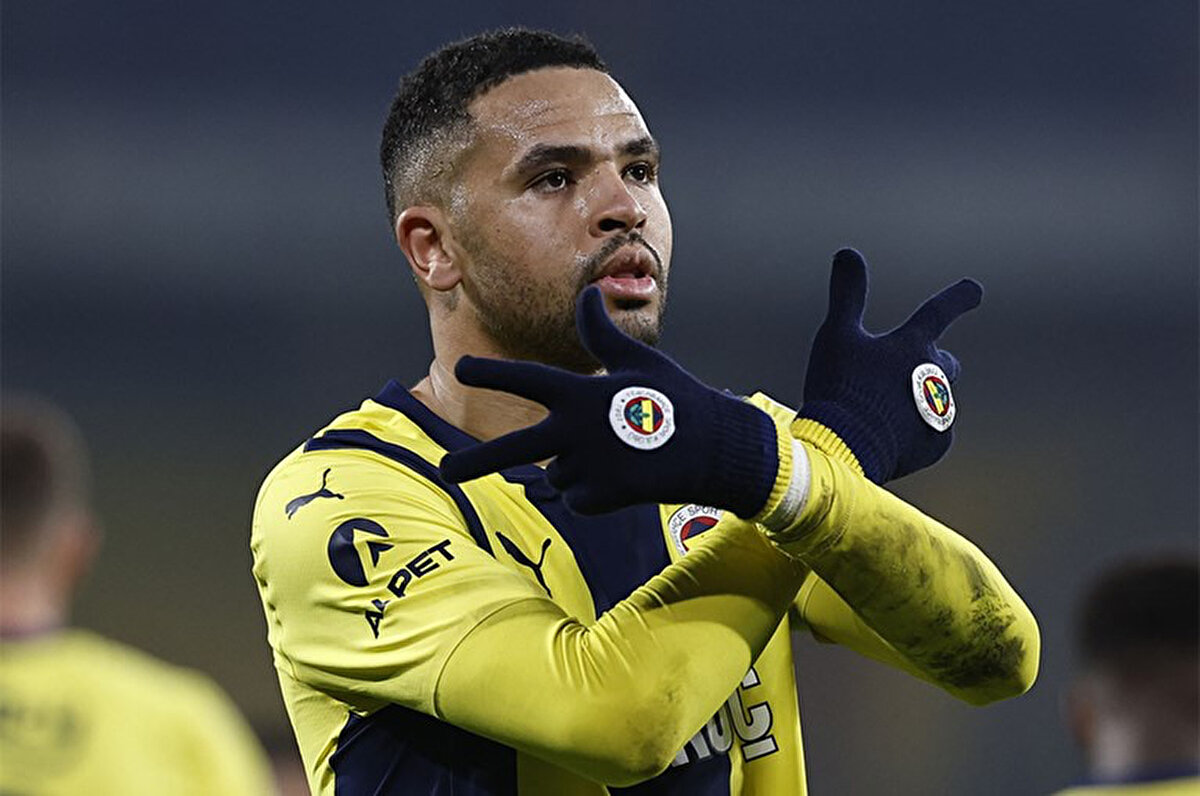 Faslı futbolcu bu maçlarda 26 gol ve 6 asistlik skor katkısı verdi.<br>