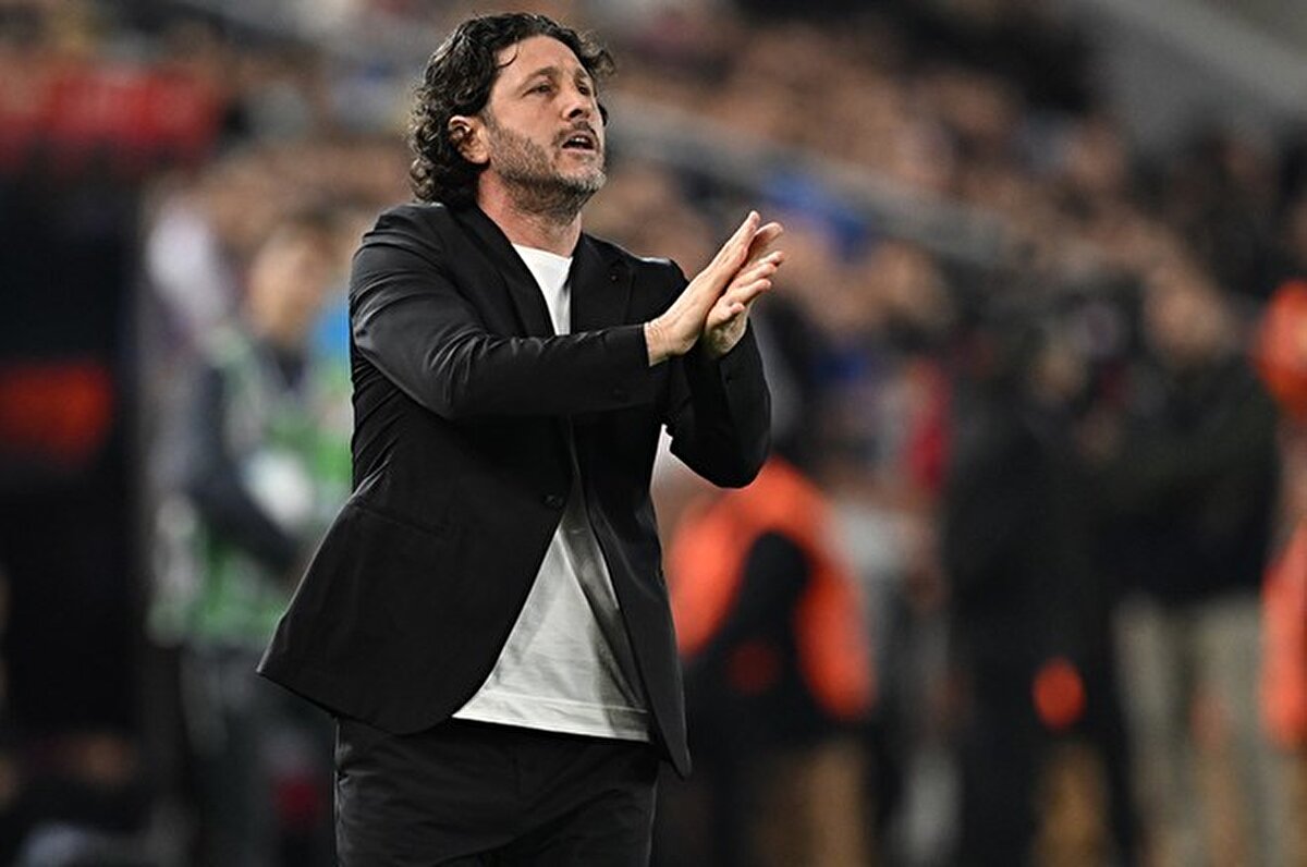 Trabzonspor Teknik Direktörü Fatih Tekke, Göztepe'yi 2-0 yenerek Ziraat Türkiye Kupası'nda finale kaldıkları maçı değerlendirdi. A Spor'a konuşan Fatih Tekke, Galatasaray ile oynayacakları final müsabakası hakkında da konuştu. Tekke'nin açıklamaları şöyle: