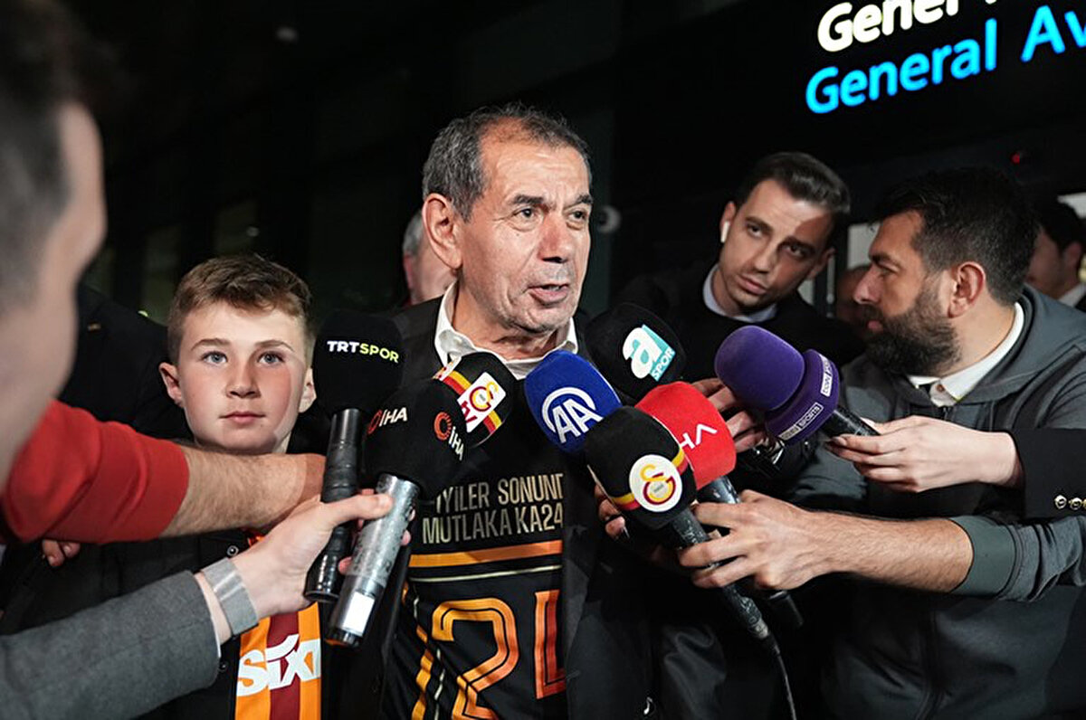 "Mağazacılıkta Avrupa klasmanında 10. sıraya yükseldik. Hedefimizi giderek yukarıya çekiyoruz. Mağazacılık, Sportif A.Ş'nin altında yer alan bir kuruluş. Önümüzdeki aylarda mağazacılıkta halka arz yaparak bir başka getiri elde edeceğiz. Mağazacılıkta 83 milyon Euro'luk hasılat rekoru bekliyoruz."