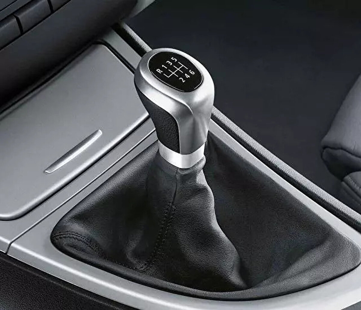 Özellikle çift kavramalı şanzımanlarda sürüş tarzı ve düzenli yağ değişimi, kullanım ömrünü ciddi şekilde etkiliyor.Özellikle çift kavramalı şanzımanlarda sürüş tarzı ve düzenli yağ değişimi, kullanım ömrünü ciddi şekilde etkiliyor.Özellikle çift kavramalı şanzımanlarda sürüş tarzı ve düzenli yağ değişimi, kullanım ömrünü ciddi şekilde etkiliyor.Özellikle çift kavramalı şanzımanlarda sürüş tarzı ve düzenli yağ değişimi, kullanım ömrünü ciddi şekilde etkiliyor.