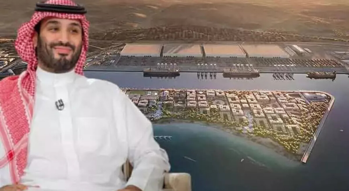  Suudi Arabistan'ın Neom bölgesinde, yüzen endüstri şehri Oxagon, 1GW'lık yapay zekâ veri merkezi inşa etmek için kolları sıvadı. Oxagon, Suudi Arabistan’ın kuzeybatısında, Neom adlı devasa kalkınma projesi içinde yer alan bir sanayi şehri. Neom’un "akıllı şehir" vizyonunun lojistik, üretim ve teknoloji merkezi olacak şekilde tasarlanan Oxagon, mimari olarak sekizgen (oktagon) bir yapıya sahip olmasından dolayı bu ismi taşıyor. Projenin en çarpıcı yönü ise, şehir alanının yaklaşık yüzde 40’ının deniz üzerinde yüzer platformlardan oluşacak olması. Bu özelliğiyle Oxagon, dünyanın en büyük yüzer yapısı ünvanını almaya hazırlanıyor. Oxagon, yenilikçilik, sürdürülebilirlik ve teknolojik ilerlemenin bir karışımıyla gelecekteki endüstriyel gelişim için küresel bir model haline geldi. Yaklaşık 50 kilometrekarelik bir alanı kaplayan tesis, dünya çapında en büyük yüzen endüstriyel kompleksler arasında yer alıyor ve 2030 yılına kadar yüzde 100 yenilenebilir enerji kullanımına ulaşma yolunda.