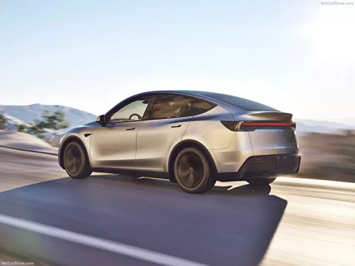 Yeni Model Y'nin Türkiye fiyatı da resmen açıkladı.