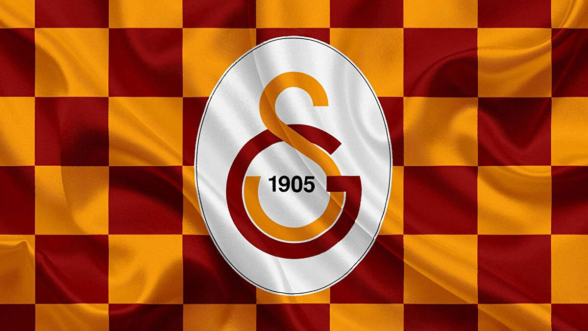 Galatasaray<br><br>Muslera, Frankowski-Sanchez-Abdülkerim-ErenTorreira-Lemina, Yunus-Sara-Sallai, Osimhen<br>