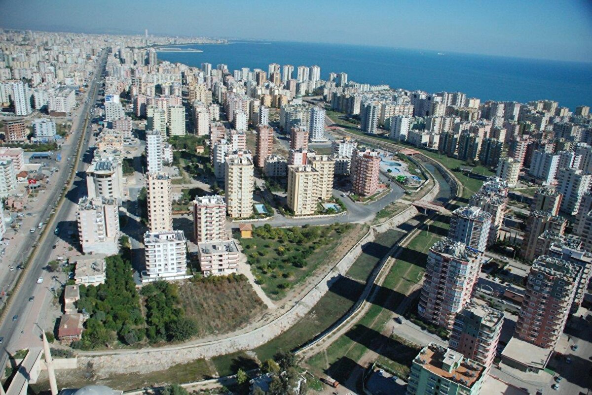 9. Mersin – Sahil şehri olması, yaşamın görece ekonomik olması ve gelişmiş altyapısıyla cazip.