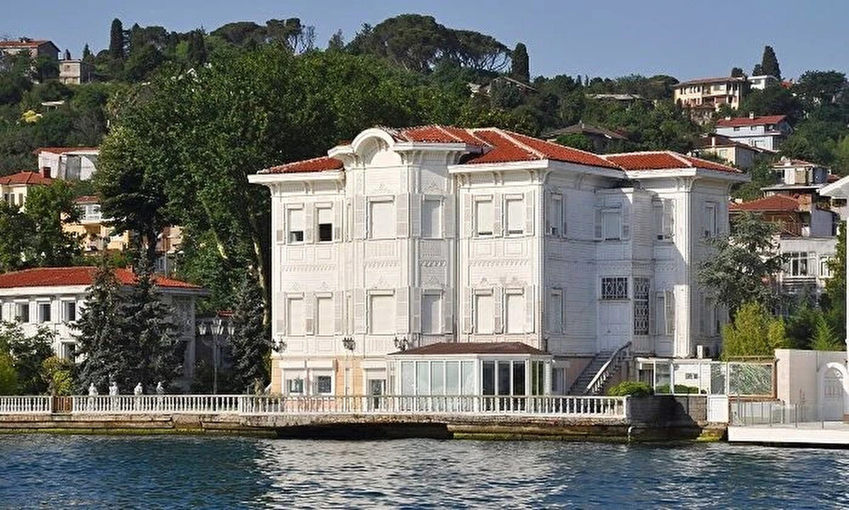 Bu kapsamda, gözler İstanbul Boğazı’nın iki yakasında yer alan tarihî yalıların güvenliğine çevrildi.<br><br>