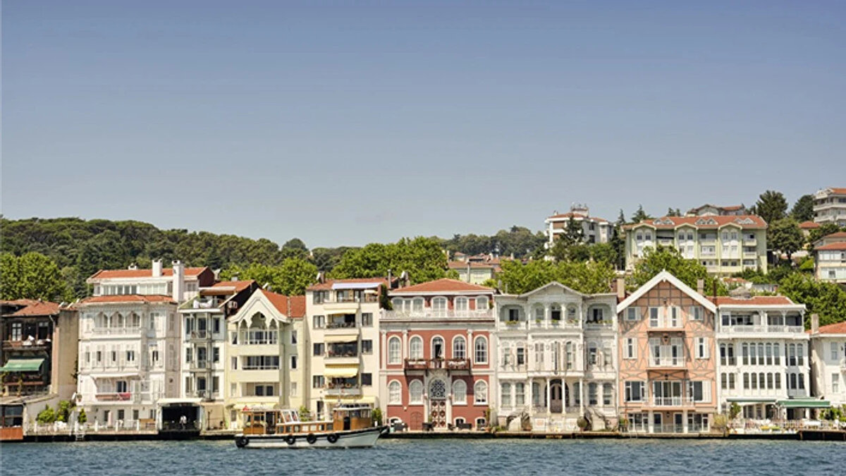 Üstelik çoğu yapının zemin etüdü ve statik güçlendirme raporu bulunmuyor. Bu da olası bir depremde ağır hasar ya da çökme riski anlamına geliyor