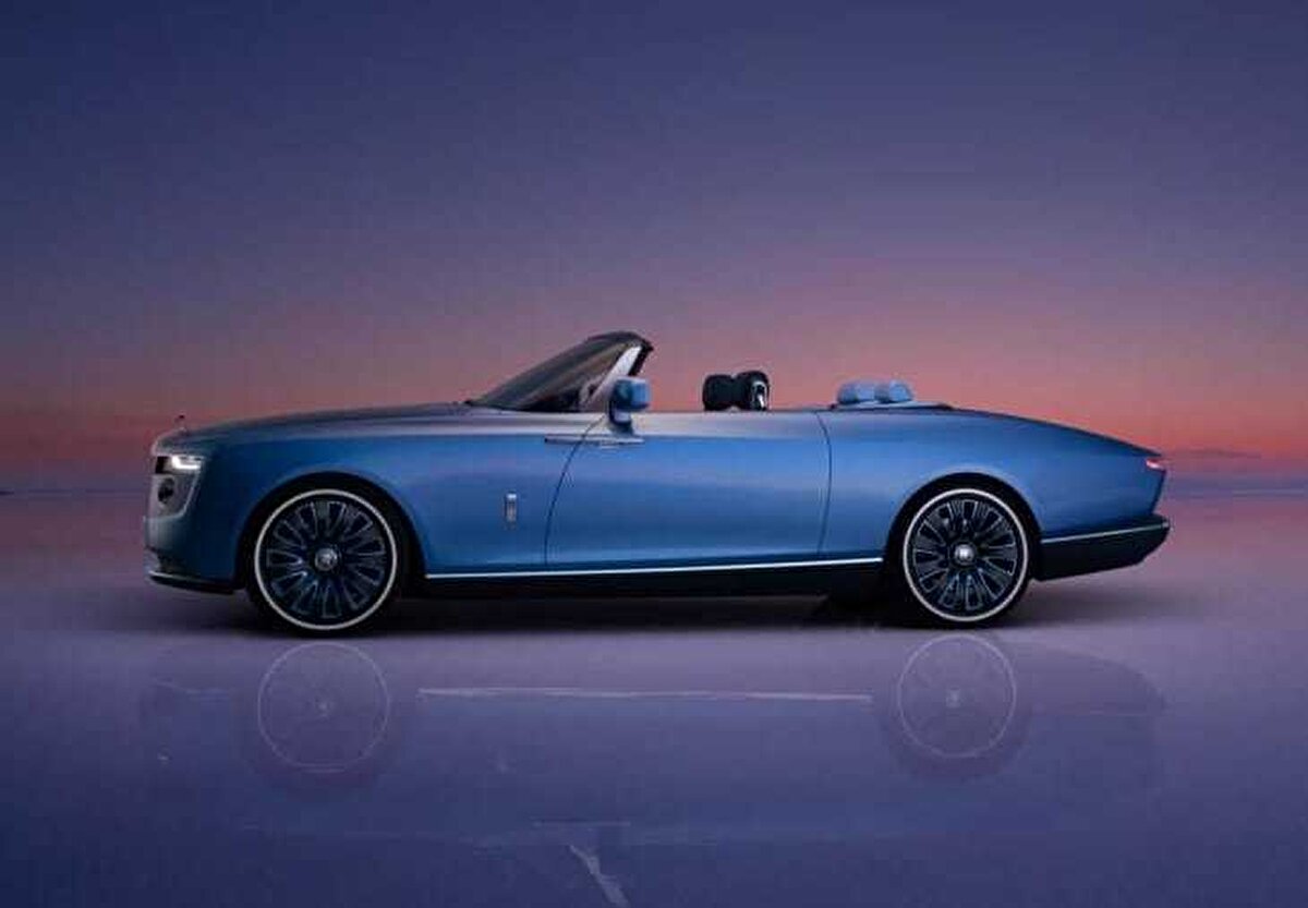 2. Rolls-Royce Boat Tail<br>28 Milyon Dolar