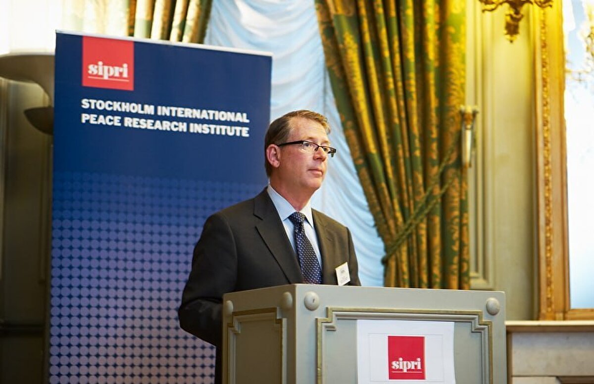 SIPRI, kurulduğu 1966'dan bugüne çatışma, silahlanma, silah kontrolü ve silahsızlanma gibi alanlarda araştırma, rapor ve analizler hazırlıyor.