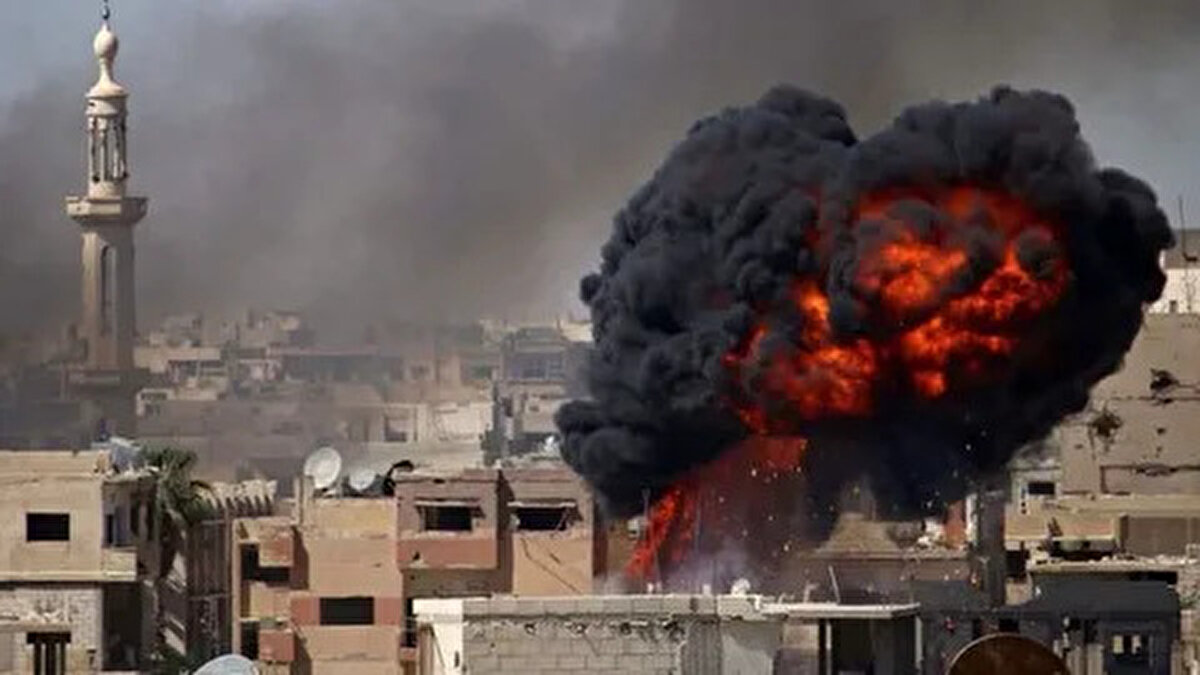 REKORUN NEDENİ<br><br>Geçen yılki artışta, Avrupa ve Orta Doğu'da askeri harcamalardaki keskin yükselişin etkili olduğu vurgulandı.