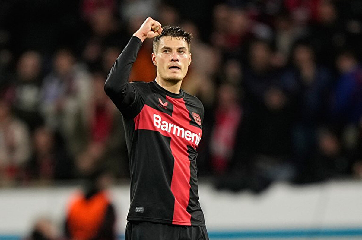 Daha önce de Beşiktaş'ın gündemine gelen Patrick Schick'teki tek engel ise oyuncunun maliyeti.<br>