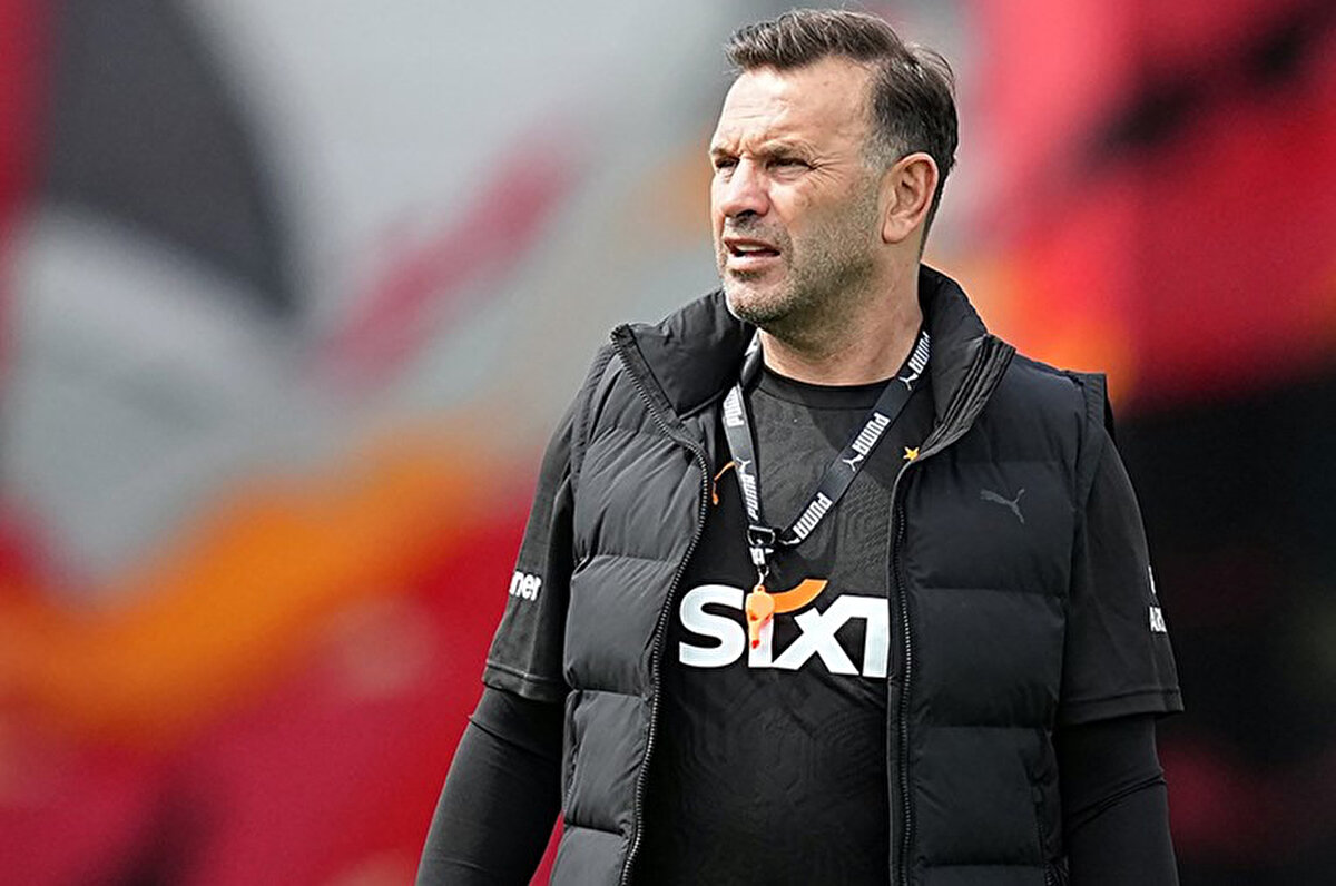 Okan Buruk'un daha uzun yıllar takımın başında kalmasını isteyen Özbek'in bu düşüncesinin Buruk'la da paylaştığı aktarıldı.<br>