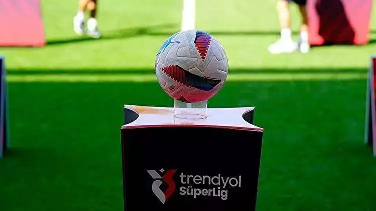 Bunun üzerine Süper Lig'den düşecek son iki takım da merak edilmeye başlandı. <br><br>