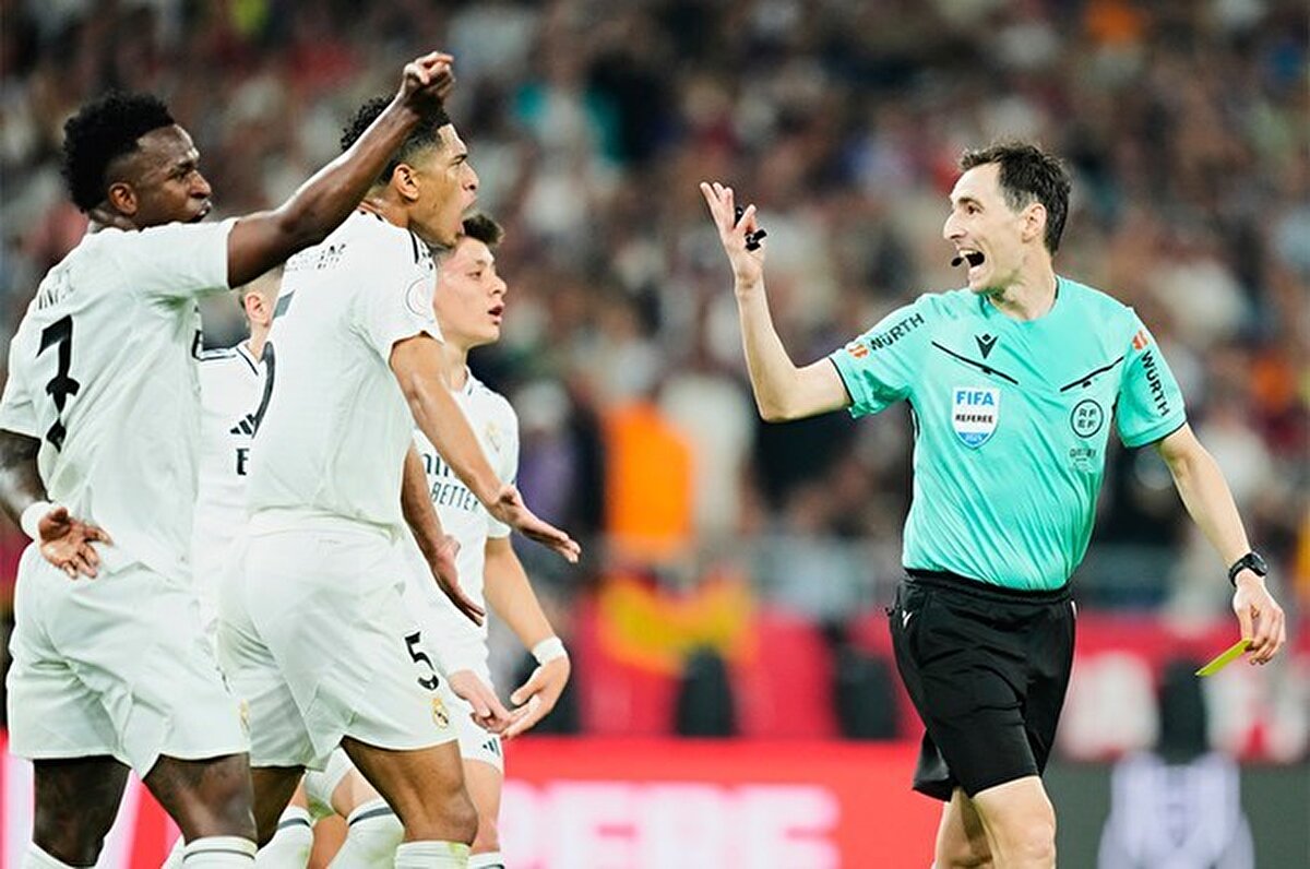 Sakatlıklar nedeniyle bu sezon çok sıkıntı yaşayan Real Madrid'de kötü haberler üst üste geldi.