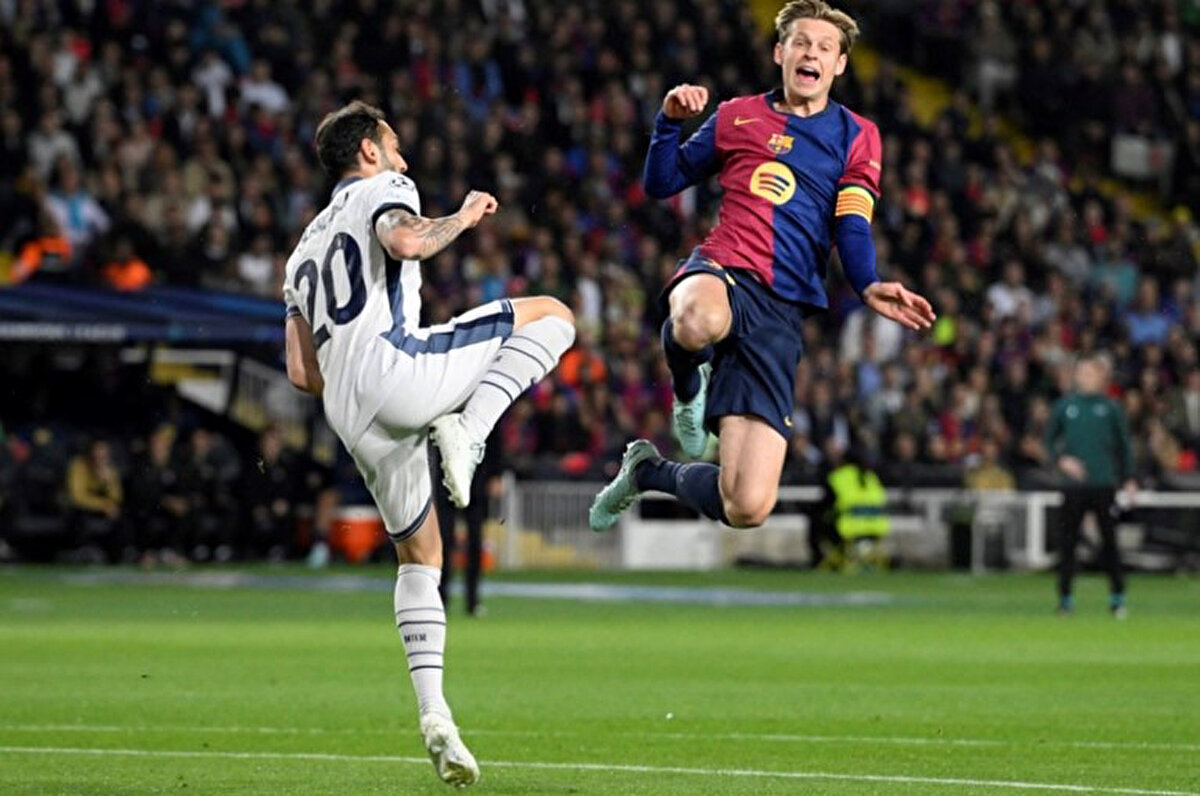 Inter'in son golünde asisti yapan Hakan Çalhanoğlu, karşılaşmanın ardından taraftarına çağrıda bulundu.<br>