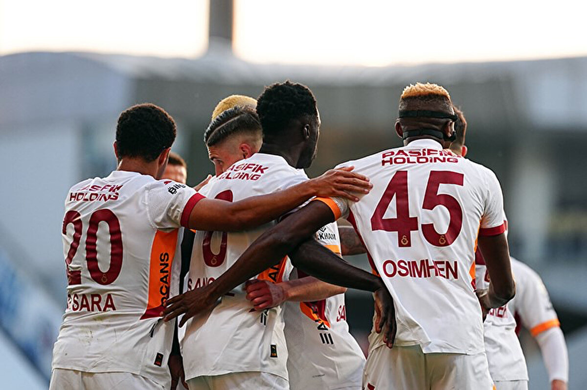 RAMS Park'ta yarın (3 Mayıs) saat 19.00'da başlayacak Galatasaray-Sivasspor müsabakasını hakem Ozan Ergün yönetecek.<br>