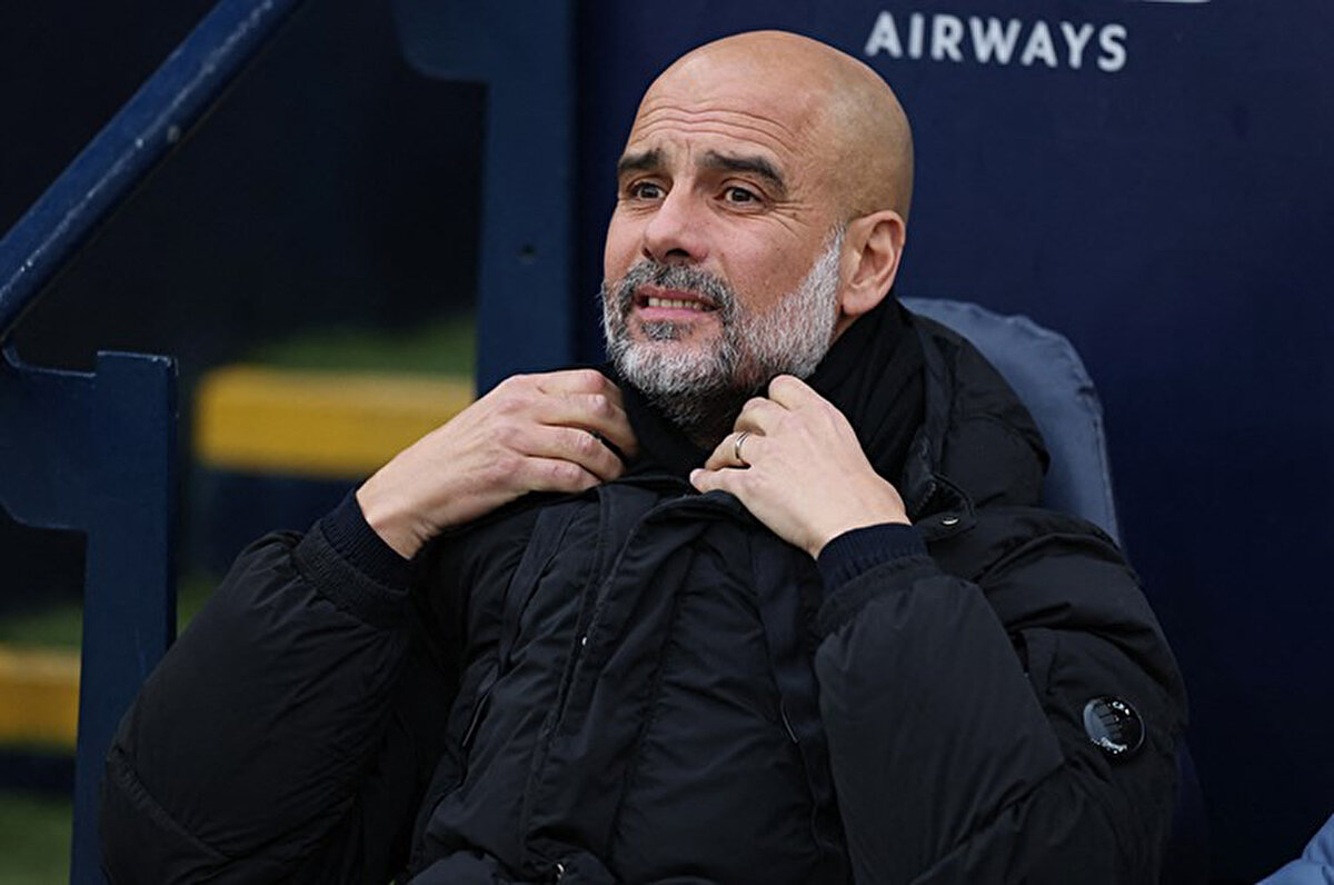 Tarihin en iyi teknik direktörleri arasında gösterilen Guardiola, Manchester City'nin kötü gidişatına çare bulamıyor. Bu sezon UEFA Şampiyonlar Ligi son 16 play-off turunda elenen Manchester City, Premier Lig'de ise şampiyonluğu Liverpool'a bıraktı.<br>