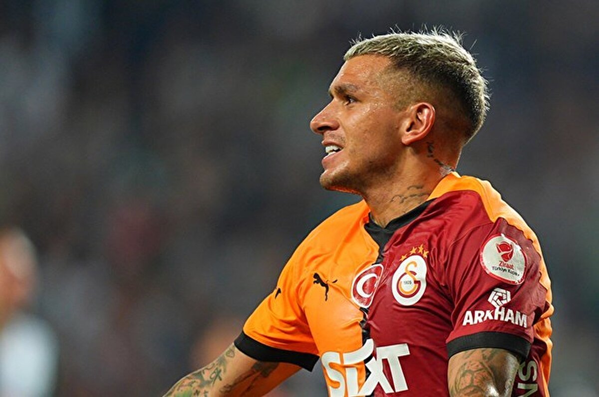 Trendyol Süper Lig'in 34. haftasında Galatasaray sahasında Net Global Sivasspor'u 4-1 yendi. Sarı kırmızılıların gollerini Torreira, Osimhen (2) ve Barış Alper Yılmaz attı. Galatasaray puanını 83 yaptı ve Fenerbahçe'nin Beşiktaş ile karşılaşacağı maç öncesinde puan farkını 8'e çıkardı. Galatasaraylı yıldız Lucas Torreira, galibiyeti beIN SPORTS'a değerlendirdi.