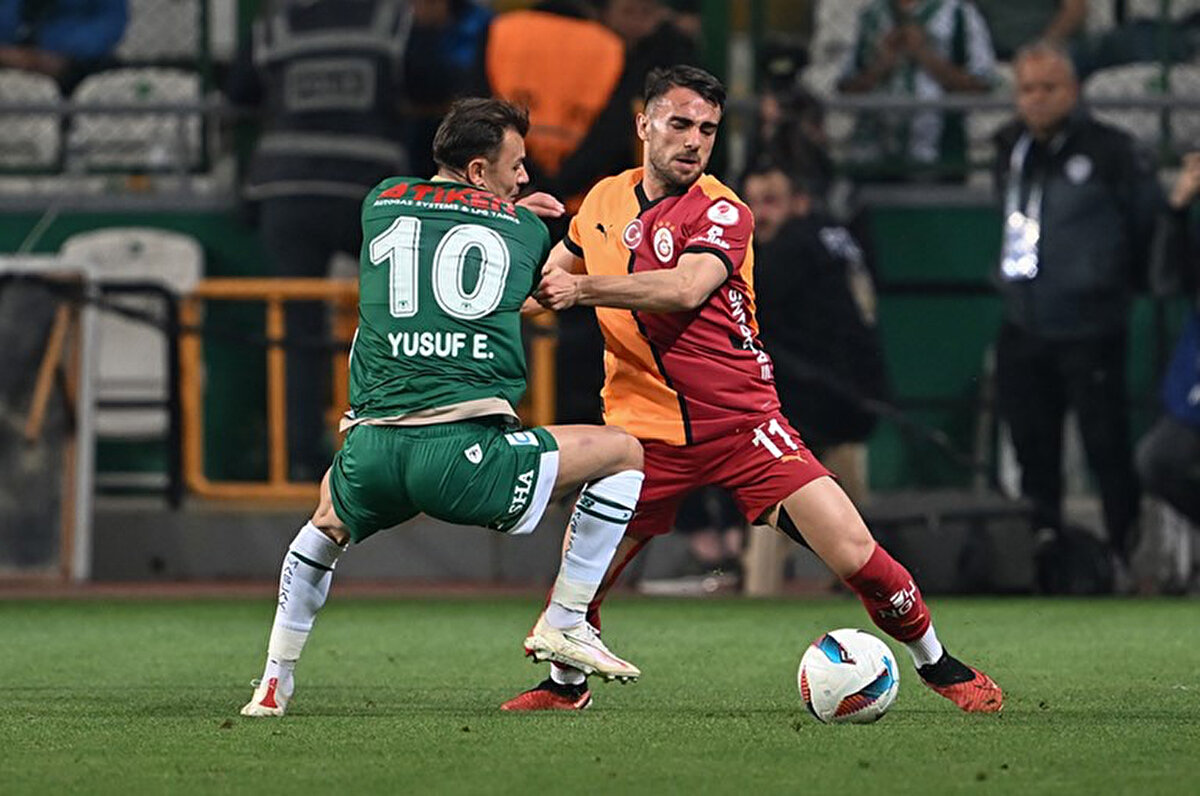 Taraflar arasında lig bitmeden anlaşmaya varılması bekleniyor. Menajeri William D'Avila, tecrübeli ismin olası Avrupa satışından pay almak istiyor ve sözleşmede son detaylar konuşuluyor.<br>