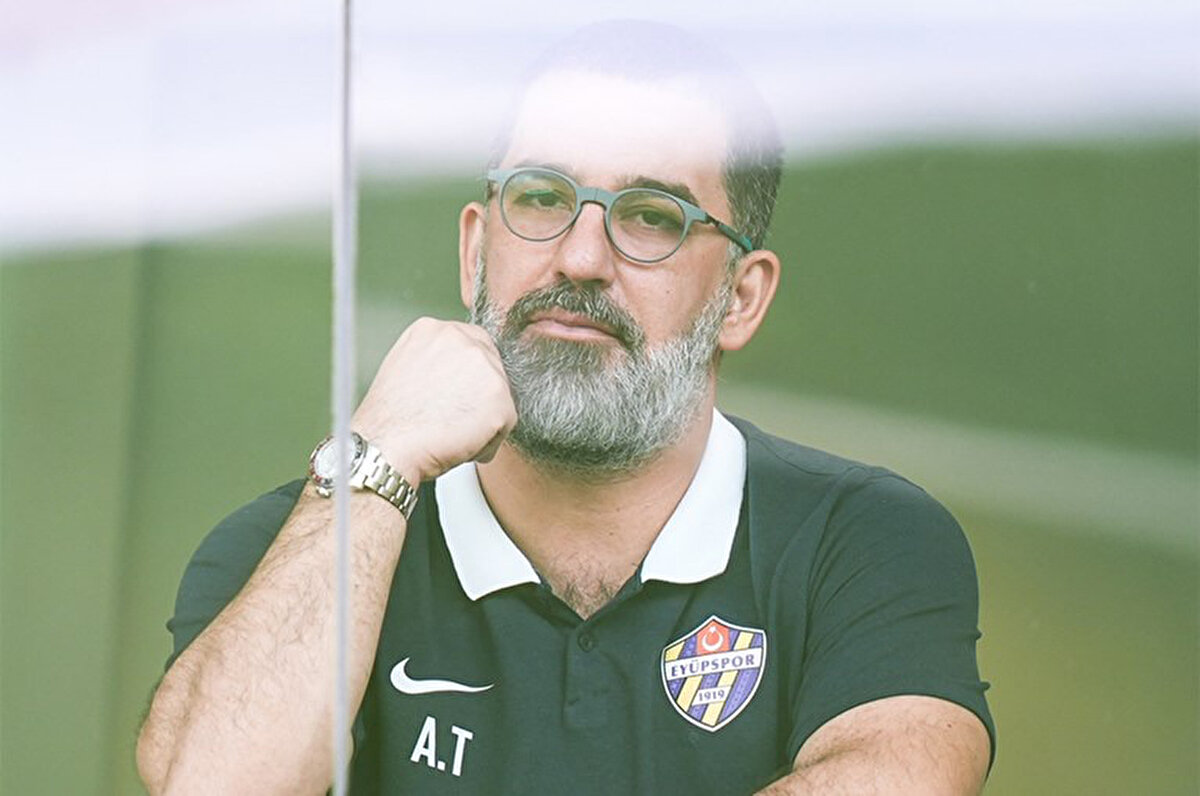 Sports Digitale'ın haberine göre Arda Turan, Shakhtar Donetsk ile anlaşmaya yakın.<br>