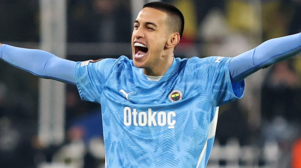 İrfan Can Eğribayat 