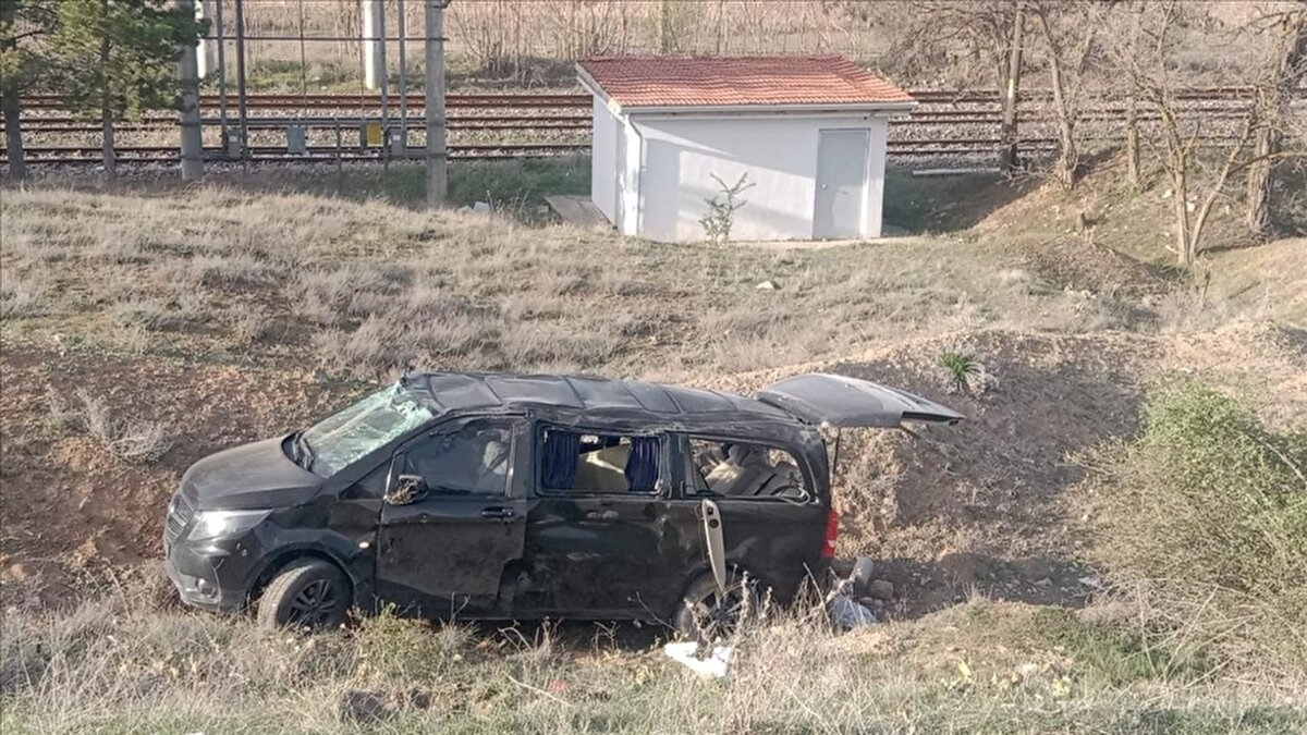 "Kıkırdaklarda parçalanma mevcut"<br><br>Hastanede tedavisi sürerken yaptığı açıklamada şunları yazmıştı: