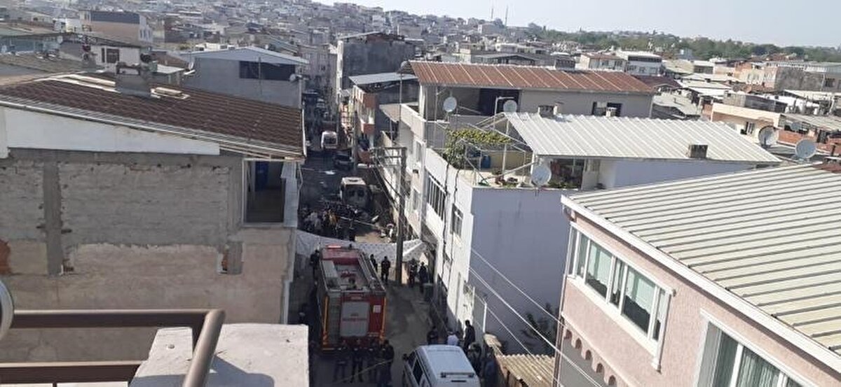 "Yeterli hıza ulaşmadan dönüş yapmaya çalıştı"<br><br>Kazanın pilotaj hatasından kaynaklandığını öne süren Fevzi A. "Kaza sonrası düşme anına ilişkin görüntüleri incelediğimizde, uçak dönüş yapmak üzereyken yeterli hıza ulaşmadan dönüş yapmaya çalışıldığını gördük. Bu, bir pilotaj hatasıdır. Bakımda ihmal gösterdiğimiz yönündeki iddiaları kabul etmiyoruz" dedi.