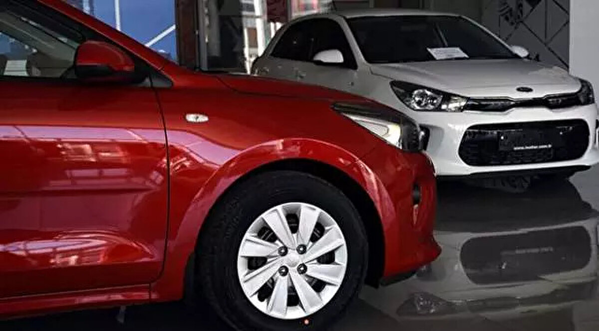 Sıfır araba almak isteyenler markaların kampanyalarını yakından takip ediyor. İşte, Mayıs ayı itibarıyla markaların model model sıfır otomobil fiyatları.