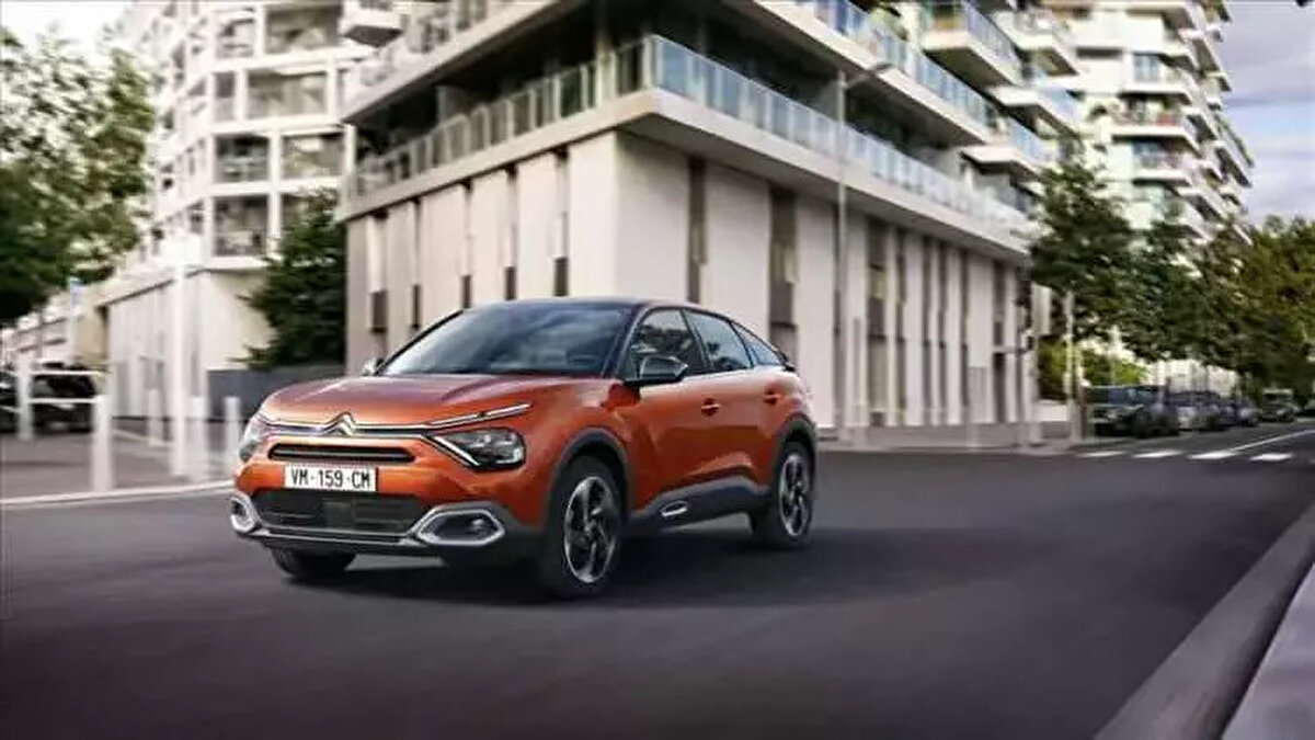 CITROEN<br><br> <br><br>C4- 1.625.000 - 1.830.000 TL<br><br> <br><br>Elektrikli C4- 1.660.000 TL<br><br> <br><br>C4 X- 1.785.000 TL<br><br> <br><br>Elektrikli C4 X- 1.680.000 TL<br><br> <br><br>C5- Aircross SUV2.085.000 TL<br><br> <br><br>AMI- 449.000 TL