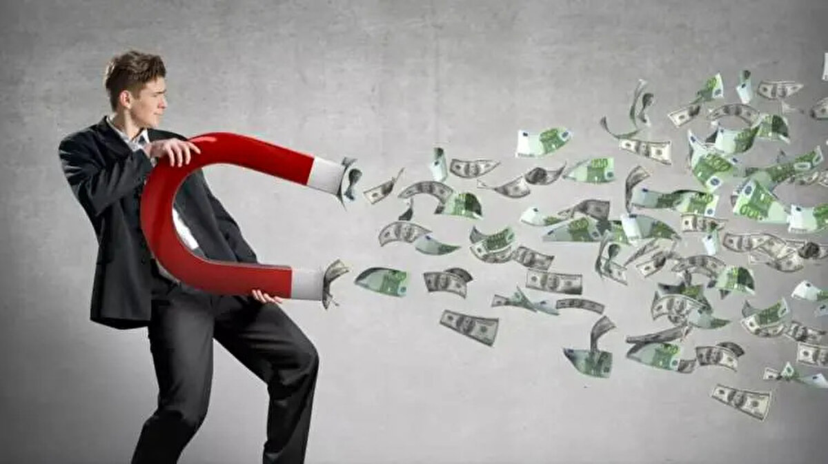 Listenin zirvesindeki ilk 10 kişinin toplam serveti, listenin son sıralarında yer alan 10 kişinin yedi katına ulaşıyor.