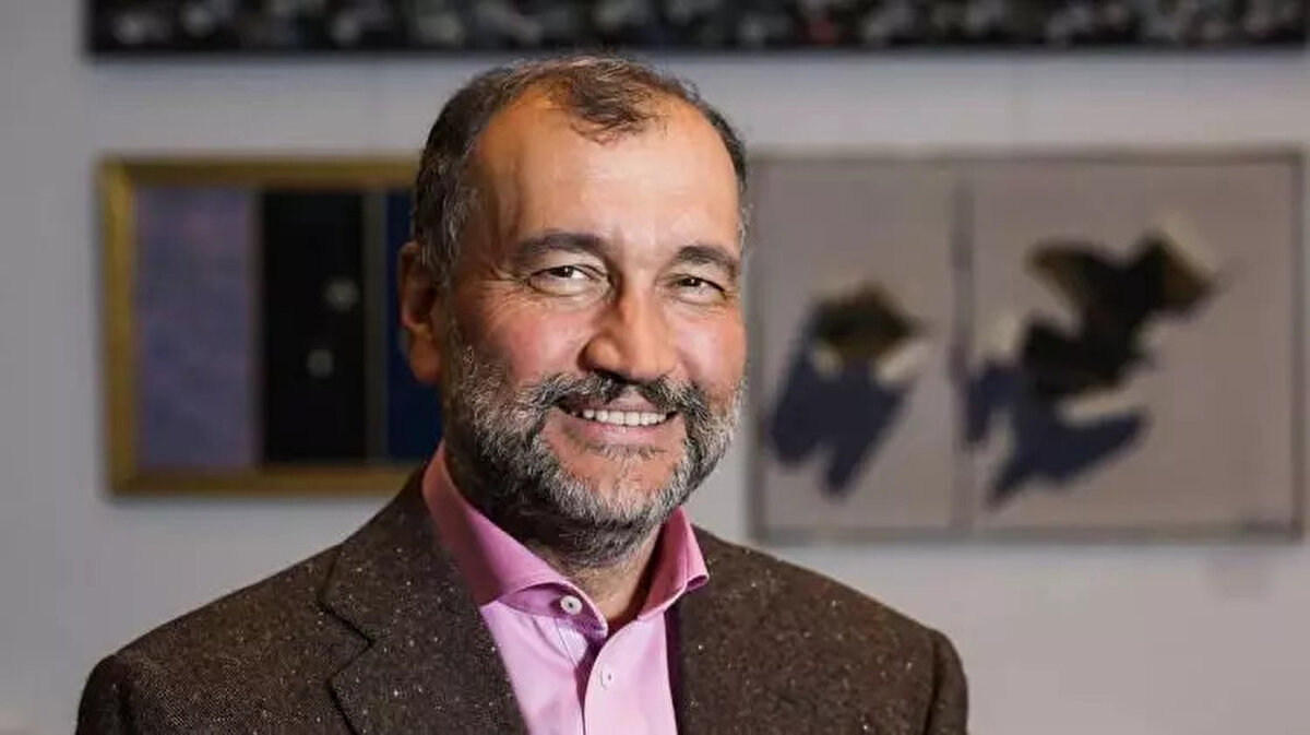 <br>3- Cemil Kazancı<br><br>Kazancı Holding<br><br>4.300<br><br> <br><br>2- Uğur Şahin<br><br>BioNTech<br><br>4.800<br><br> <br><br>1-Murat Ülker<br><br>Yıldız Holding<br><br>5.500