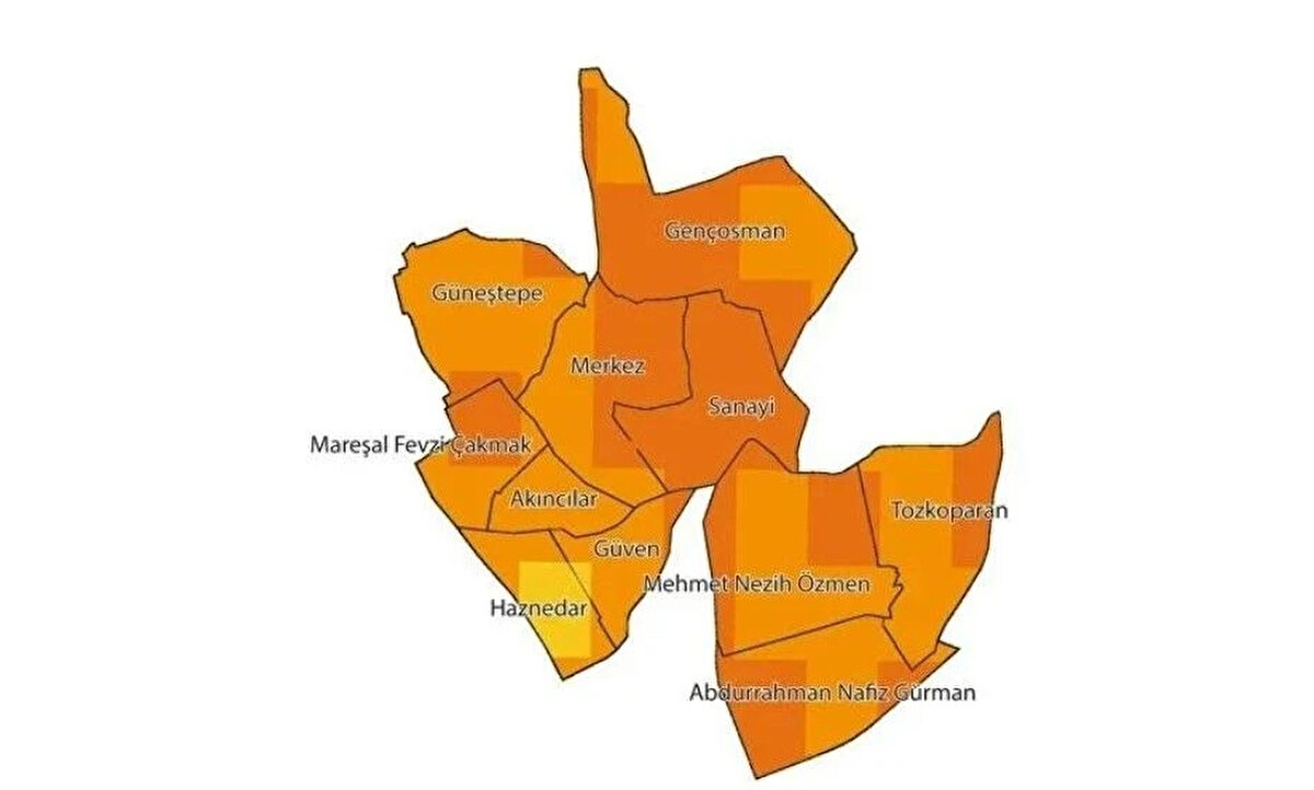 GÜNGÖREN<br><br>Güngören’deki binaların %27’si hasar görmeyecek, %42’si hafif, %22’si orta, %6’sı ağır, %3’ü çok ağır hasar görecek. Binaların %31’nin yani 3 bin 400 binanın orta ve üstü seviyede hasar göreceği, hasarsız ya da hafif hasarlı bina sayısının yaklaşık 7 bin 600 olacağı hesaplanıyor. Acil barınma sorunu yaşayacak kişi sayısı 82 bin 500.