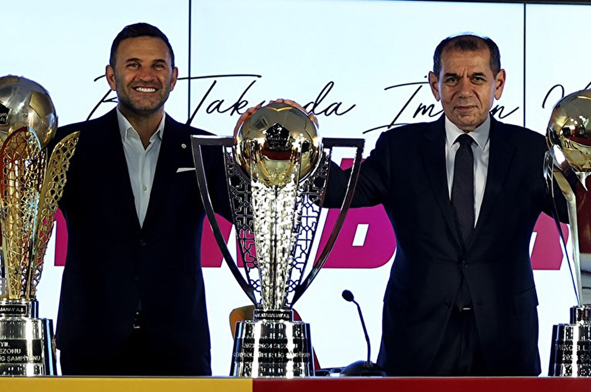 Hedeflenen organizasyona en az 1 milyon Galatasaraylı taraftarın gelmesi beklenirken, yönetimin unutulmaz bir organizasyon yapmayı planladığı aktarıldı.<br>