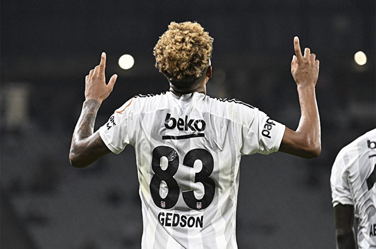 Türkiye Gazetesi'ndeki habere göre Beşiktaş, Gedson Fernandes'ten en az 30 milyon euro bonservis geliri bekliyor.<br>
