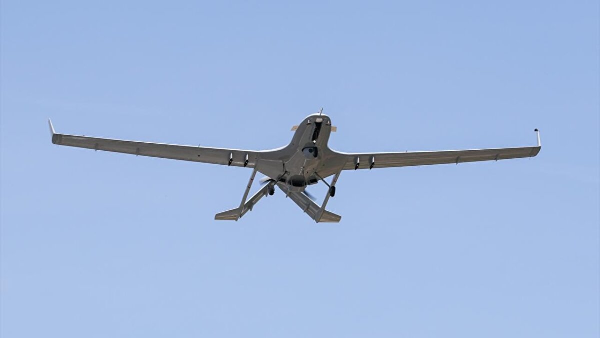 Başlangıçtan bugüne tüm projelerini öz kaynakları ile yürüten Baykar, 2003 yılındaki İHA AR-GE sürecinin başlangıcından itibaren tüm gelirlerinin yüzde 83'ünü ihracattan elde etti. 2023'te 1,8 milyar dolarlık ihracat yapan Baykar, Türkiye'de tüm sektörlerde en fazla ihracat gerçekleştiren ilk 10 firma arasında yer aldı. Dünya insansız hava aracı ihracat pazarının en büyük firması olan Baykar, 2024 yılında da küresel ölçekteki başarısını sürdürdü ve gelirlerinin yüzde 90'ını ihracattan elde ederek 1,8 milyar dolarlık ihracat gerçekleştirdi.