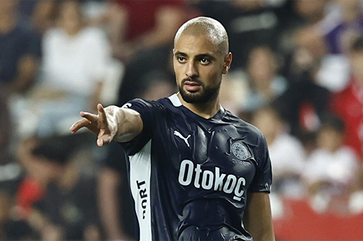 Fenerbahçe, Amrabat için sezon sonunda Fiorentina'ya 12 milyon euro bonservis ödemesi yapacak.<br>