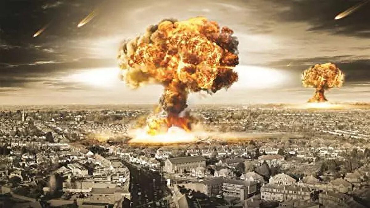 Birleşik Krallık (İngiltere)<br><br>Savaş başlığı: 120 / 215<br><br>İlk test yılı: 1952 (“Hurricane”)