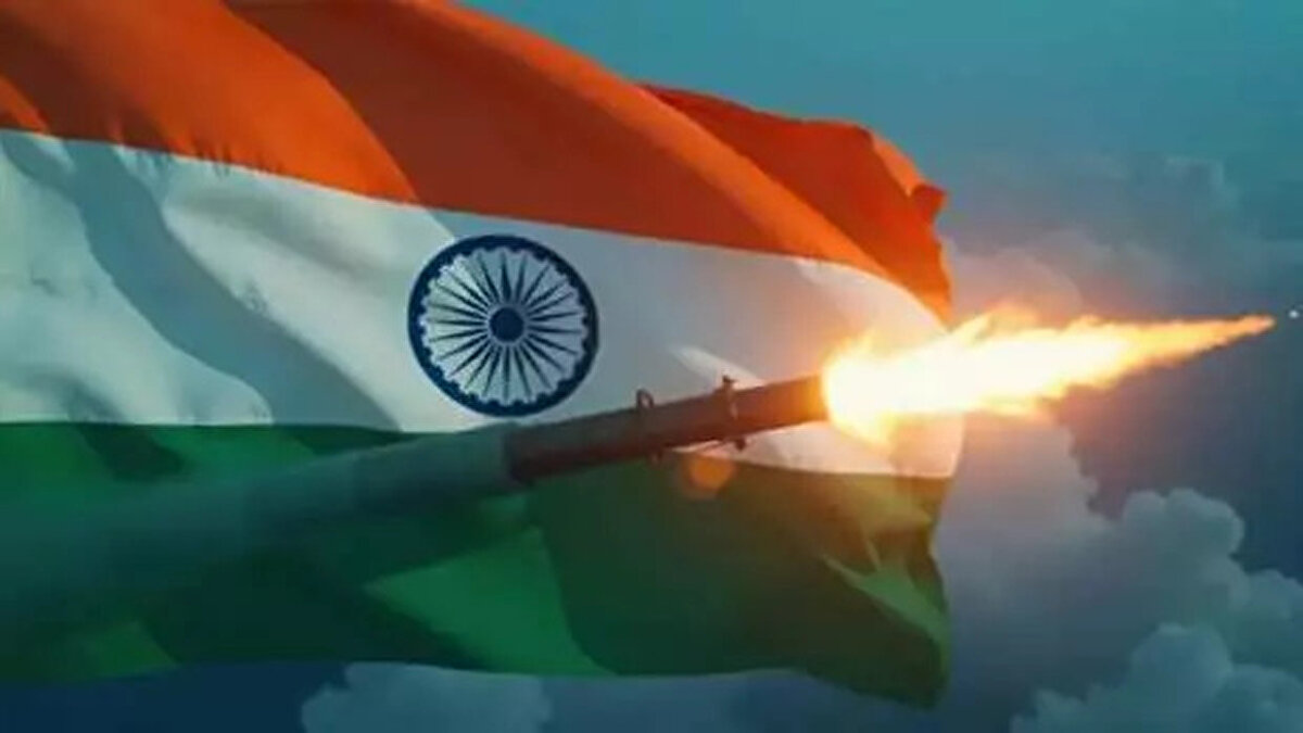 Hindistan<br><br>Savaş başlığı: Bilinmiyor / 100–120<br><br>İlk test yılı: 1974 (“Smiling Buddha”)