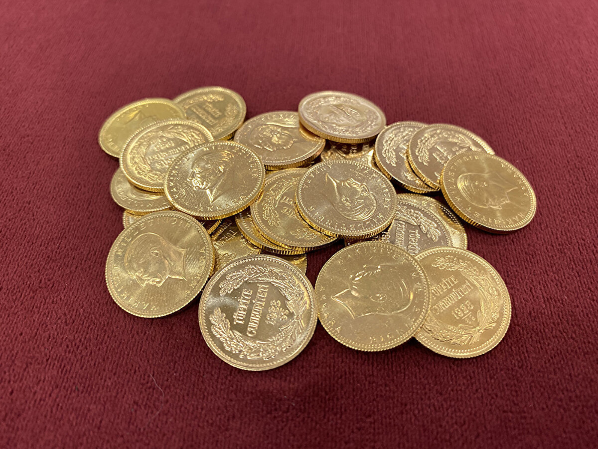 Ata altını<br><br>Satış: 28.469,06