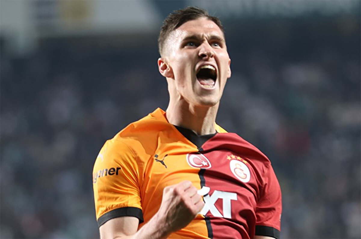 Öte yandan son maçlardaki performansıyla dikkat çeken Roland Sallai'nin de Trabzonspor karşısında yine ilk 11'de olacağı belirtildi.<br>