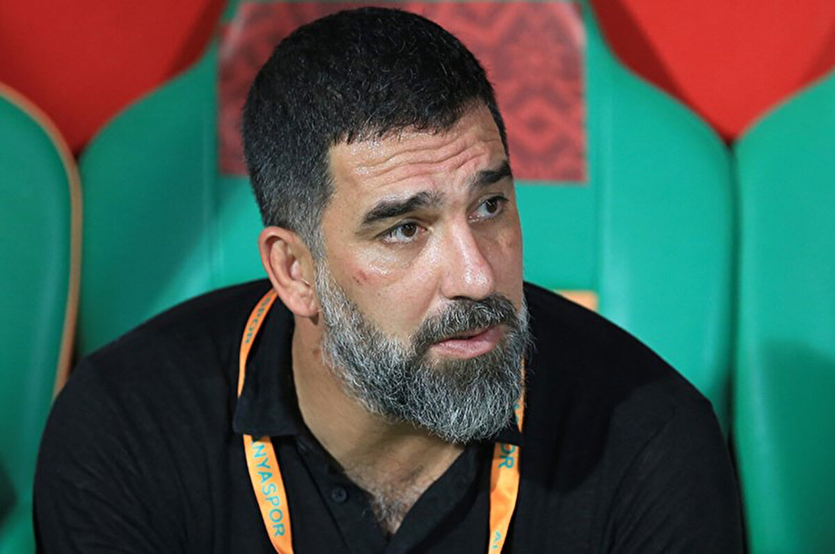 Anlaşmanın tamamlanması halinde gelecek sezondan itibaren genç teknik direktör Shaktar Donetsk'i çalıştıracak.<br>