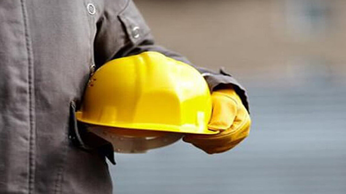 Belirli zaman aralıklarında bir araya geliyorlar ama bu süreç tabii belli bir dönem sonra belli bir noktada uzlaşmayla neticeleneceğini de tahmin ediyorum. İnşallah masadan ayrılırken de işçilerimizle tokalaşarak bu uzlaşmayı, bu toplu iş sözleşme sürecini tamamlamayı arzu ediyoruz.