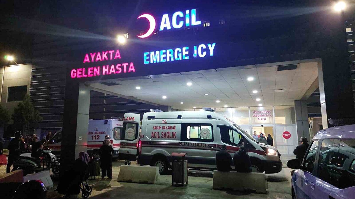 İşçilerin hayati tehlikesinin bulunmadığı ancak hastanelere başvuran kişi sayısında artış olabileceği bildirildi.