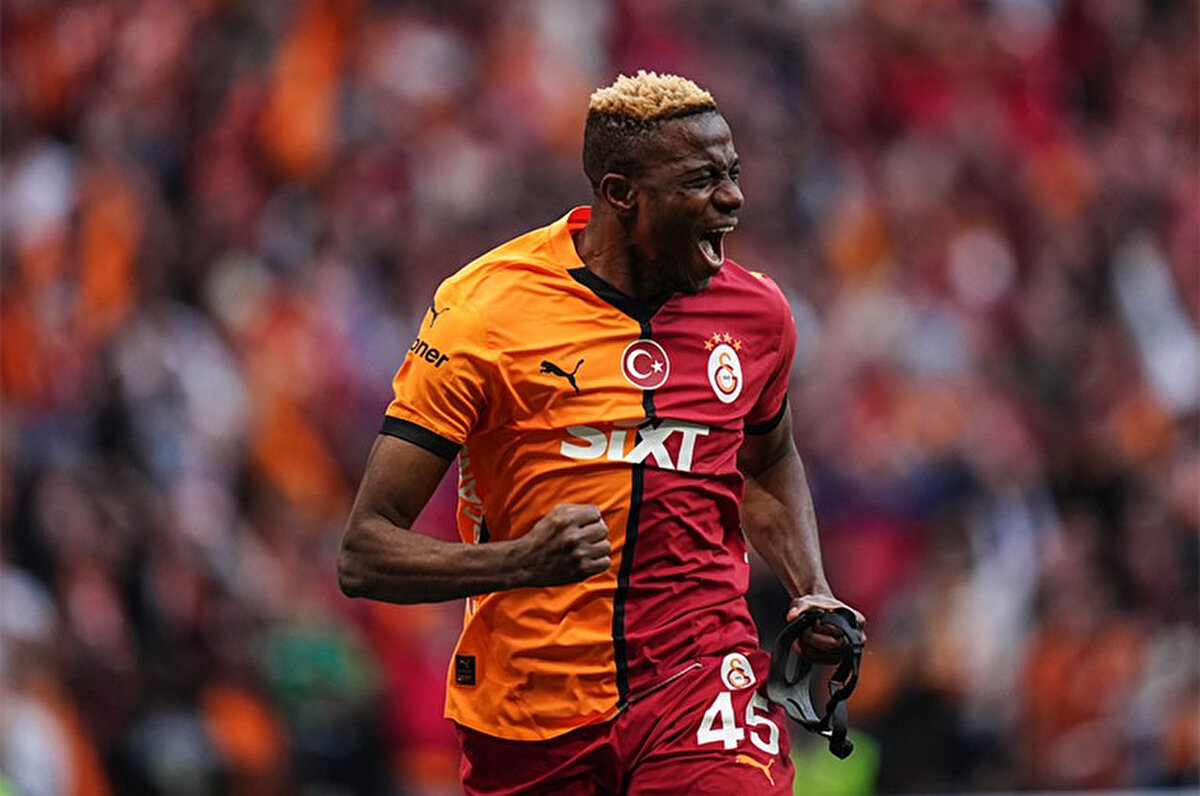 Trendyol Süper Lig'de gol krallığına koşan Victor Osimhen, yaz transfer döneminde ne yapacağı en çok merak edilen isimlerden biri.<br>