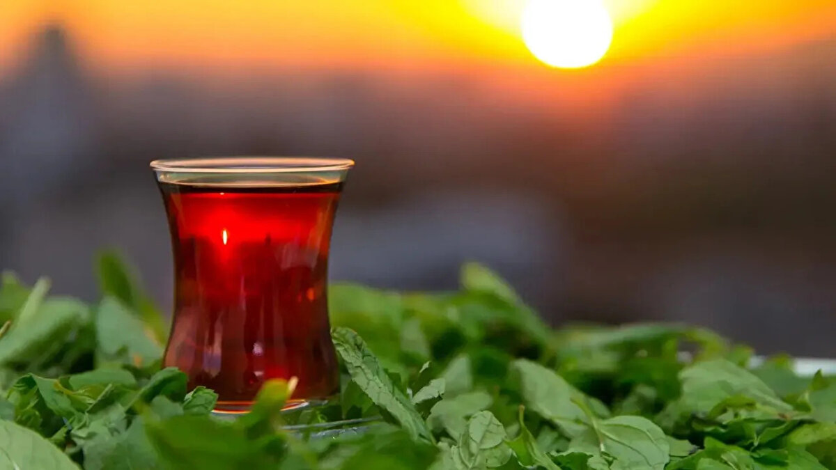 1 Temmuz’da detaylar netleşecek<br><br>Şirketin bu kararları, küresel operasyonlarını sadeleştirme ve daha verimli hale getirme stratejisinin bir parçası olarak değerlendiriliyor. Karara dair daha fazla ayrıntı ise 1 Temmuz’da açıklanacak.