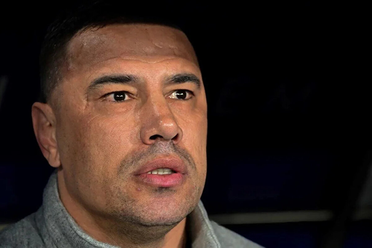 Trendyol Süper Lig'in 35. haftasında Fenerbahçe'yi konuk eden Başakşehir, sahadan 4-1'lik yenilgiyle ayrıldı.