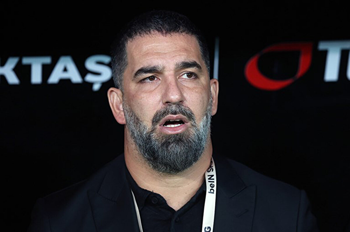 2023 yılından bu yana Eyüpspor'da görev yapan Arda Turan, İstanbul ekibinin başında çıktığı 81 maçta 44 galibiyet, 14 beraberlik ve 23 yenilgi elde etti.<br>