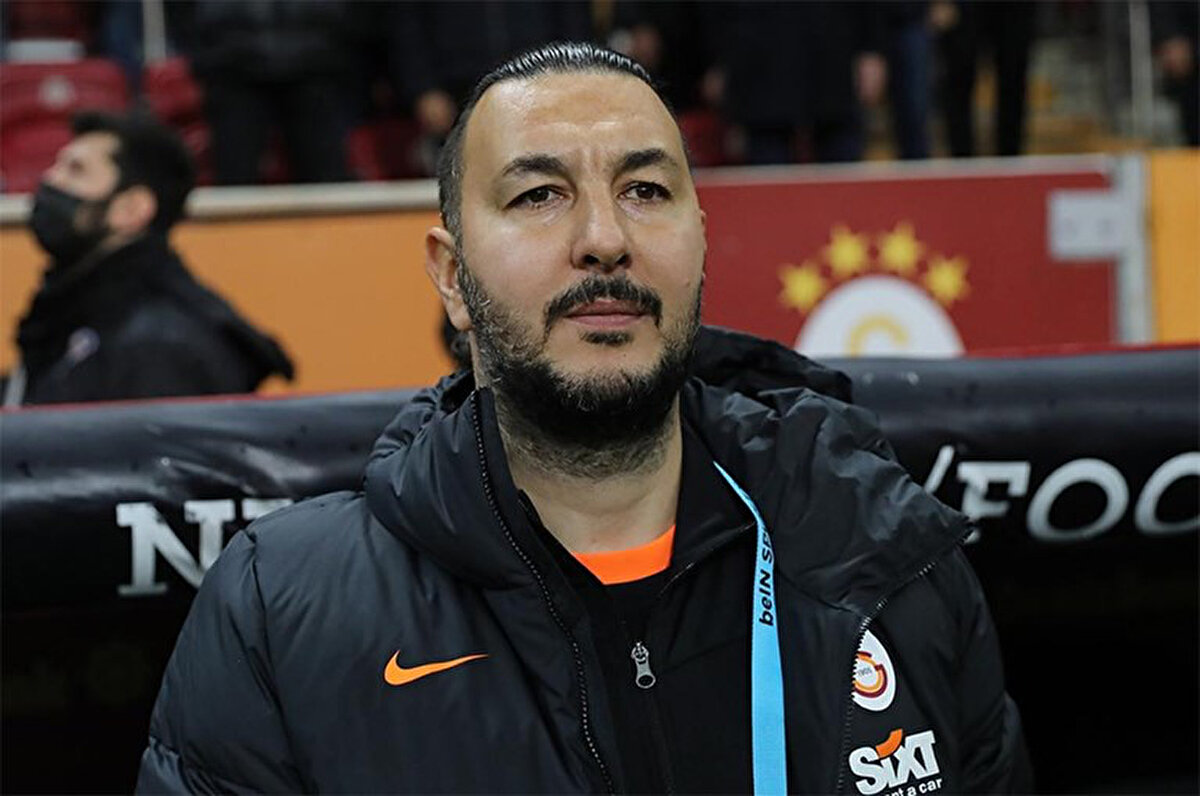 Galatasaray ile ilgili değerlendirmelerde bulunan Necati Ateş, Hakan Çalhanoğlu ve İlkay Gündoğan'ın bir gün sarı-kırmızılı formayı giyeceğini iddia etti. Ajansspor'da yer alan haberde, Necati Ateş'in açıklamaları şöyle:<br>