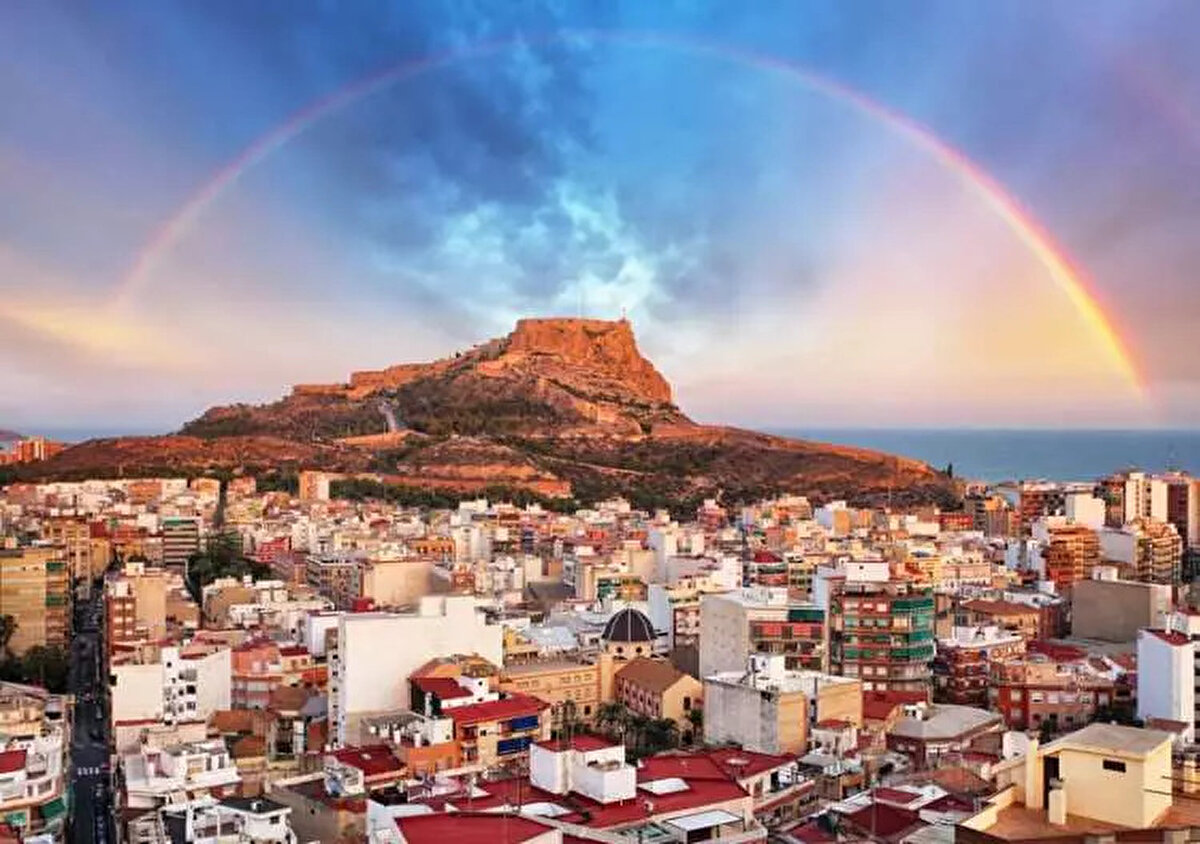 3. Alicante, İspanya 