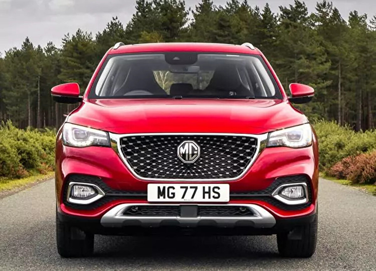 MG-<br><br> <br><br>MG Yeni HS 250 bin lira kredi, 11 ay vade, aylık ödeme 22 bin 727 lira,<br><br> <br><br>MG Ready MG4 500 bin lira kredi 12 ay vade, yüzde 1.99 faiz oranı,<br><br> <br><br>MG Ready MG4 XPOWER 500 bin lira kredi 6 ay vade, yüzde 0 faiz oranıyla satış yapıyor.