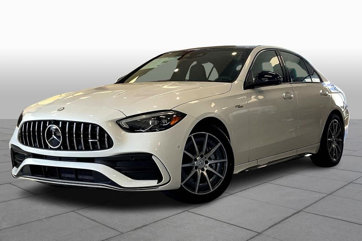 Mercedes C Serisi Fiyat Listesi Mayıs 2025<br><br>C 200 4MATIC AMG - 4.564.500 TL<br><br>Mercedes-AMG C 43 4MATIC Performance - 6.811.000 TL<br><br>Mercedes-AMG C 63 S E PERFORMANCE - 10.539.000 TL